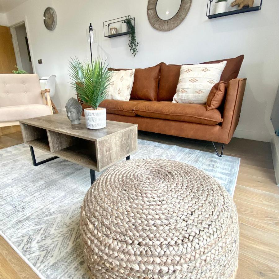 Modern 2 Bed Apartment/Free Parking/Near City/Self-Check In Handsworth Екстериор снимка