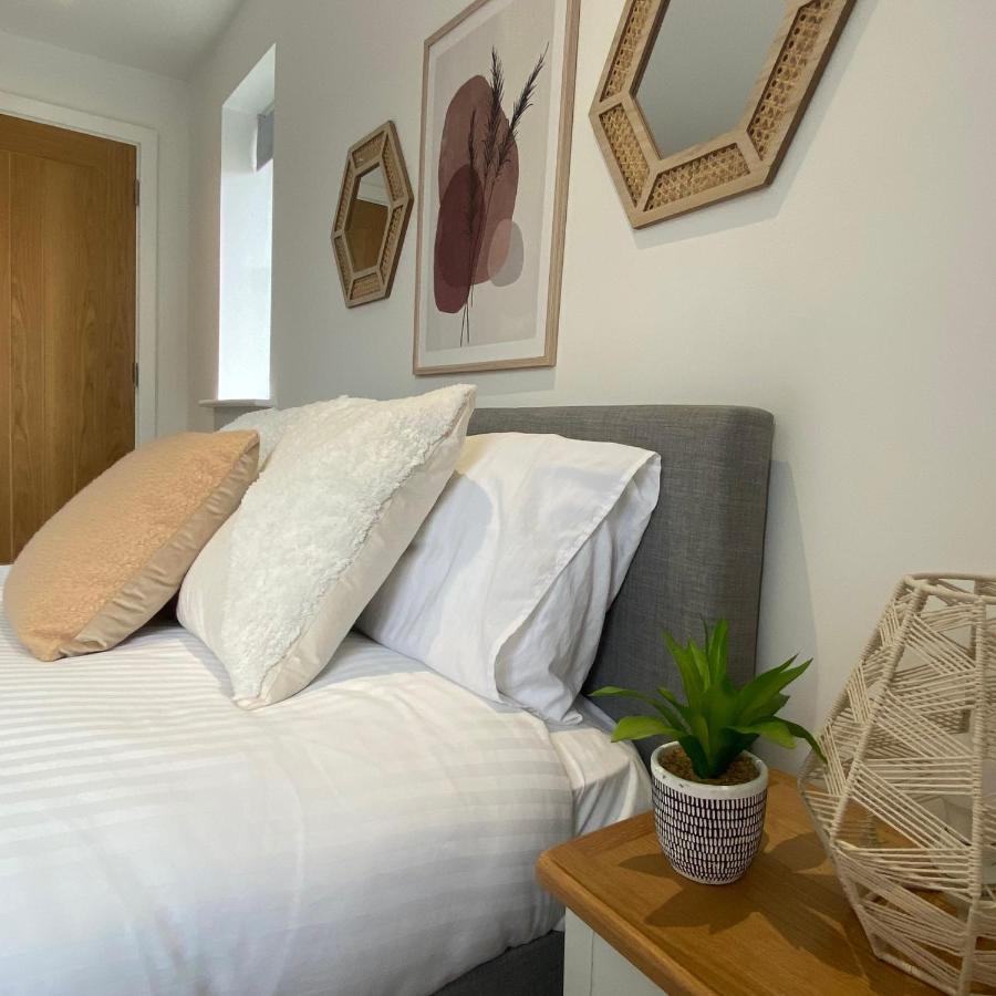 Modern 2 Bed Apartment/Free Parking/Near City/Self-Check In Handsworth Екстериор снимка